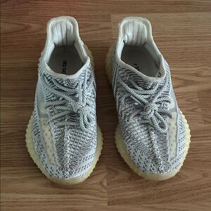 Adidas Yeezy Boost 350 V2 in Gray and Cream